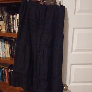 Ultra Pink Black Tiered Skirt